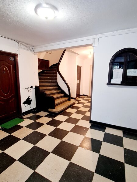 Sala Palatului - Cismigiu Inchiriere apartament 2 camere parter/6, centrala