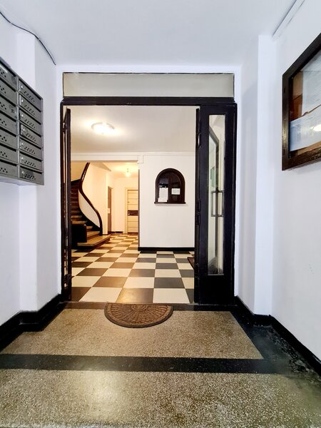 Sala Palatului - Cismigiu Inchiriere apartament 2 camere parter/6, centrala